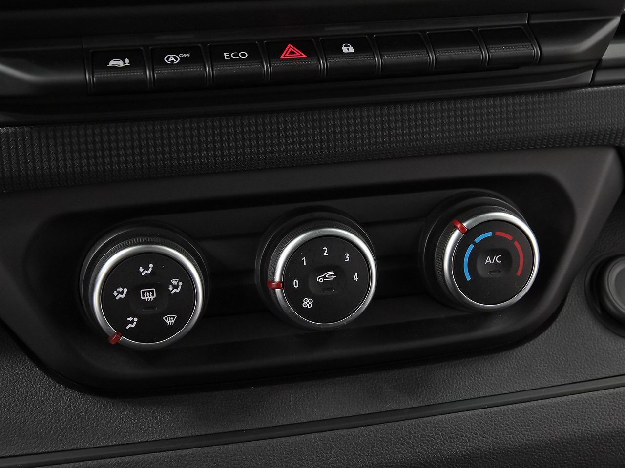 Nissan Primastar 2.0DCI 110CV GO L1H1 4P - foto 22