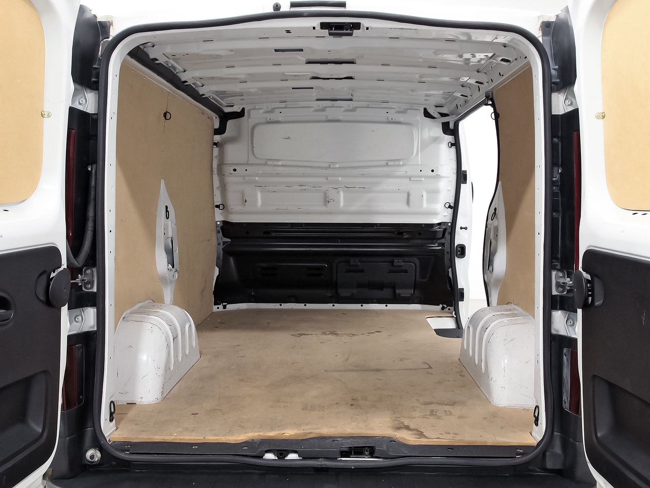 Nissan Primastar 2.0DCI 110CV GO L1H1 4P - foto 9