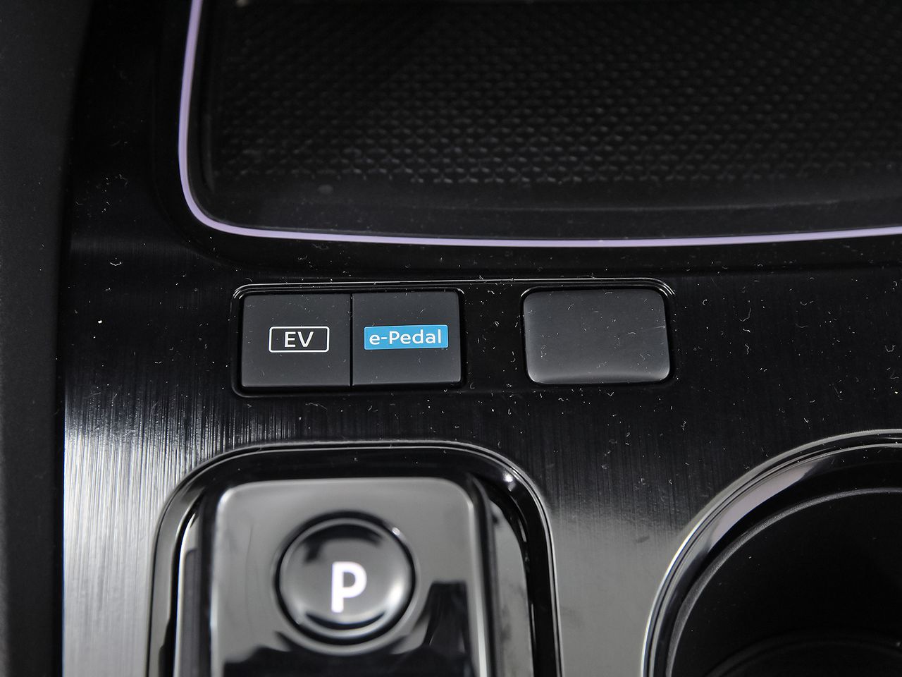 Nissan X-Trail 5pl 1.5 e-POWER 152kW 4x2 A/T N-Connecta - foto 32