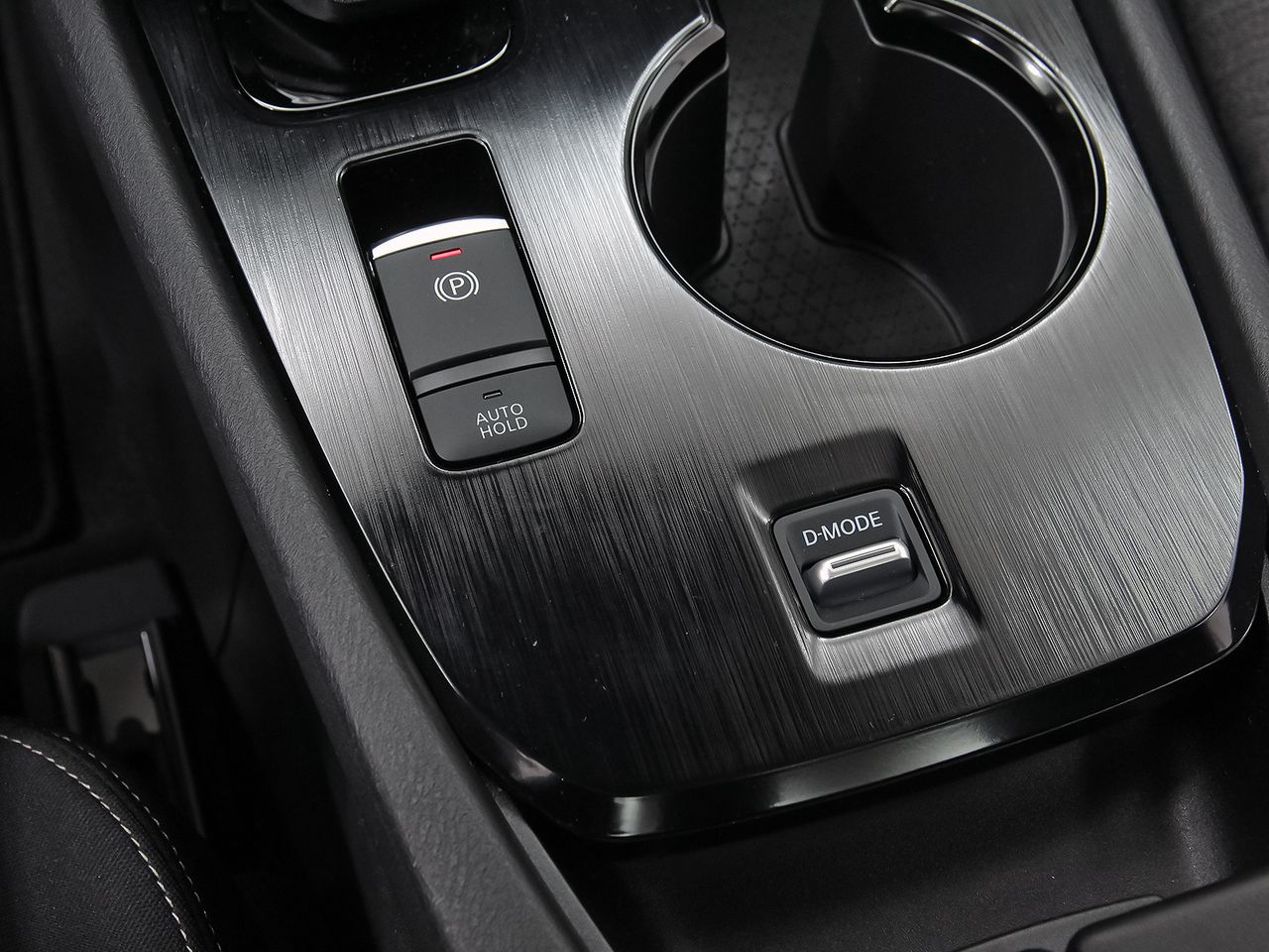 Nissan X-Trail 5pl 1.5 e-POWER 152kW 4x2 A/T N-Connecta - foto 33