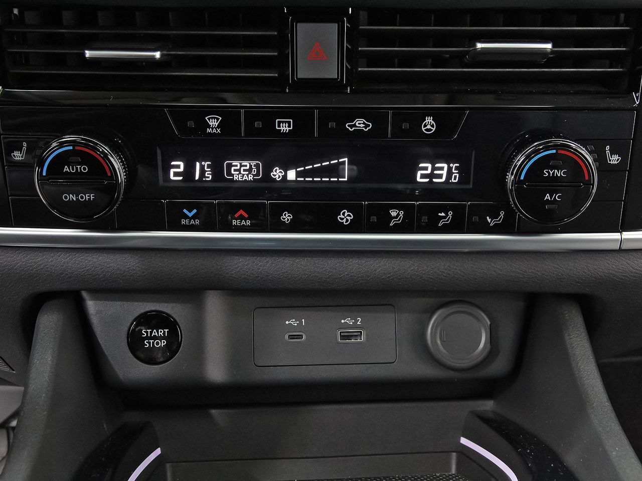 Nissan X-Trail 5pl 1.5 e-POWER 152kW 4x2 A/T N-Connecta - foto 31