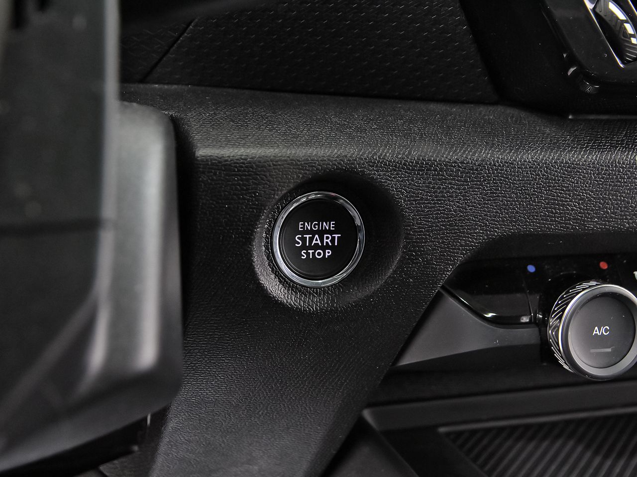 Citroën C4 ë-C4 eléctrico 100kW 50kWh Shine - foto 21