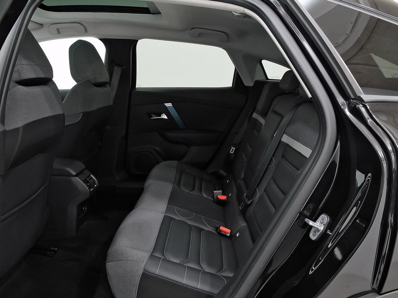 Citroën C4 ë-C4 eléctrico 100kW 50kWh Shine - foto 9