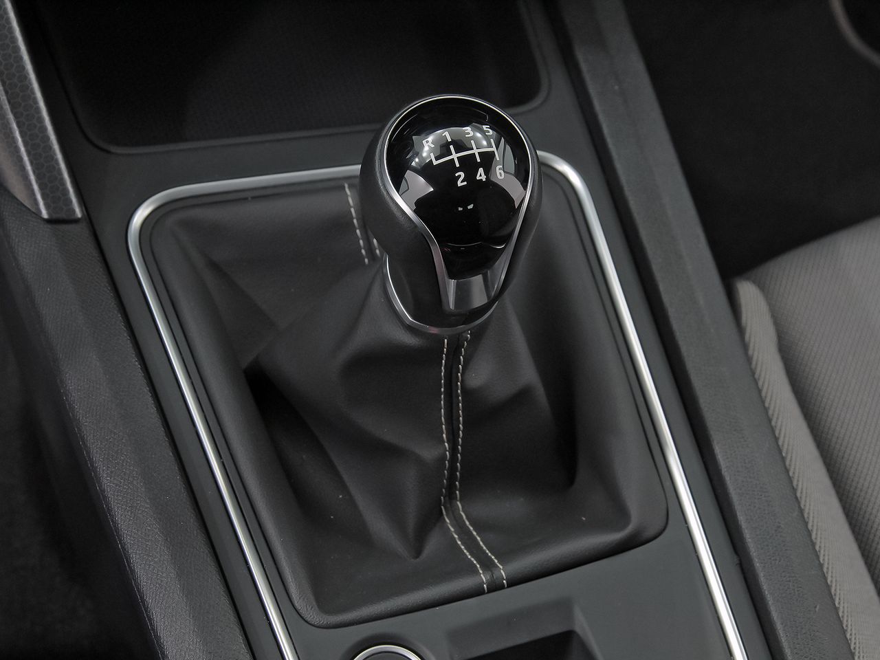 Seat Leon 1.5 TSI 85kW Style XS - foto 31