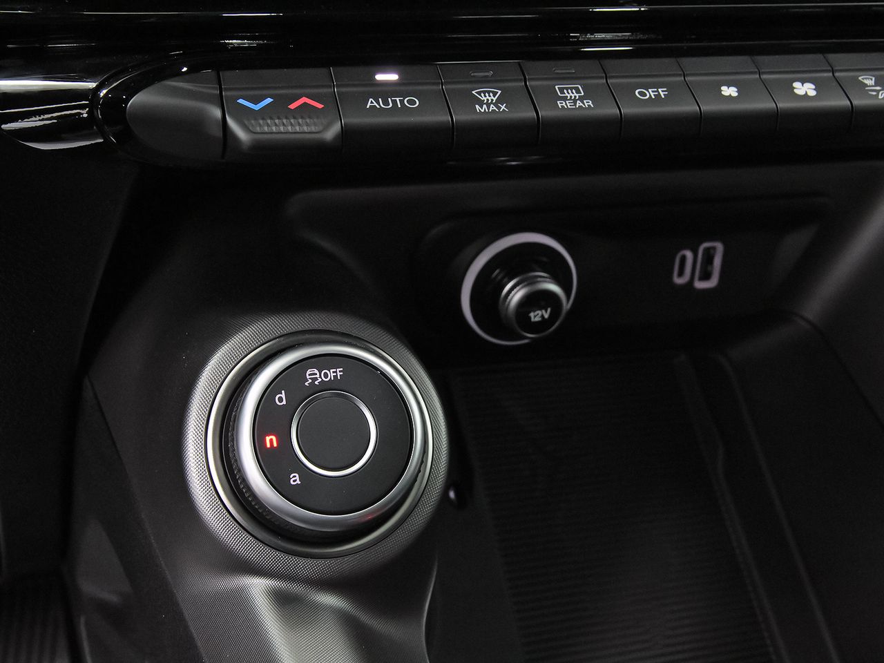 Alfa Romeo Tonale 1.6 DS 130 CV SPRINT FWD - foto 35