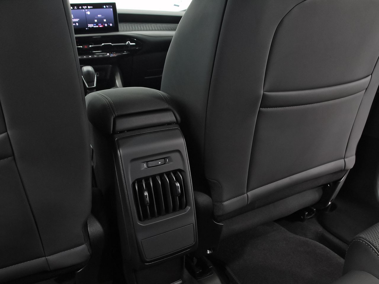 Alfa Romeo Tonale 1.6 DS 130 CV SPRINT FWD - foto 40