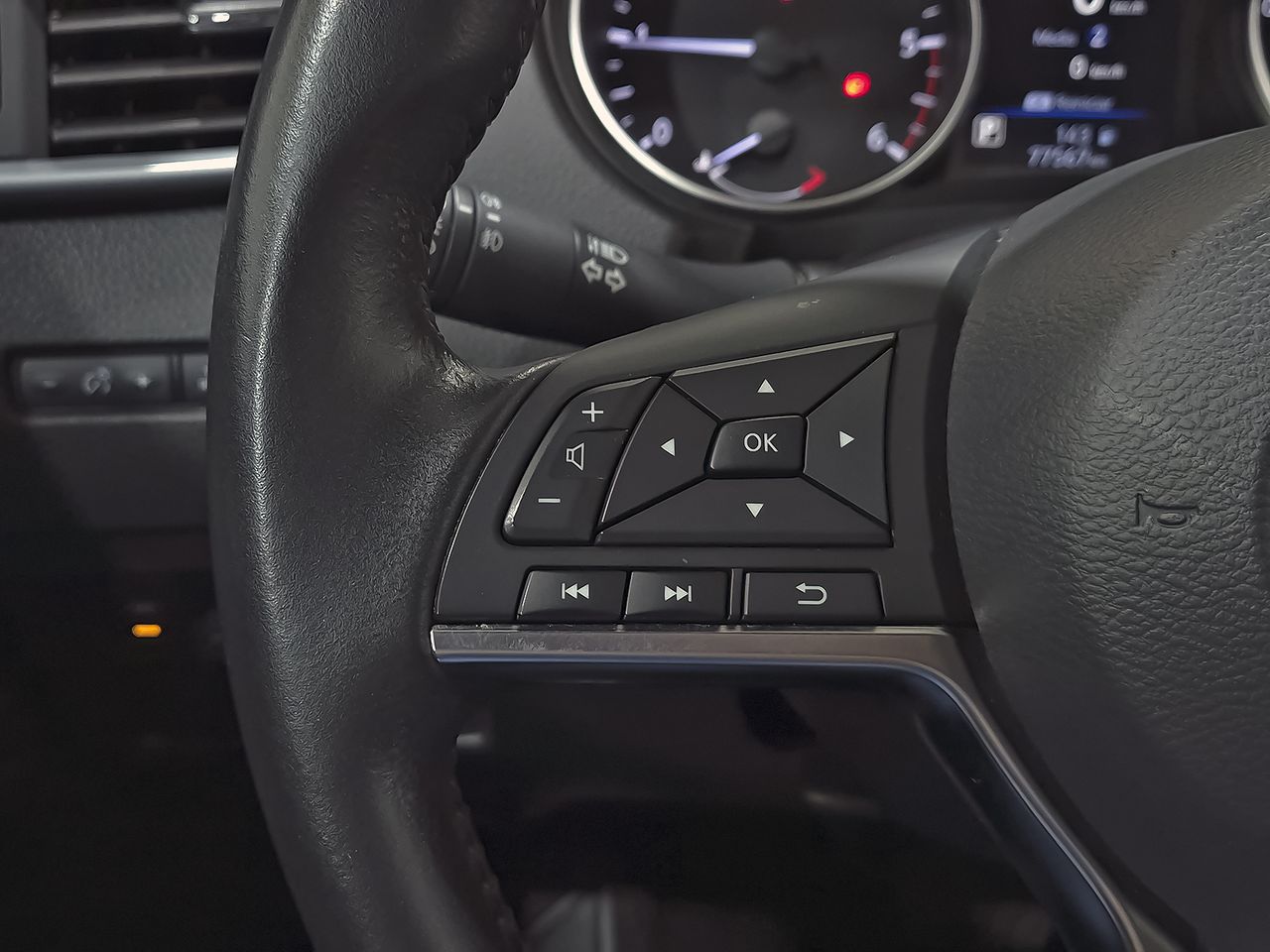 Nissan Qashqai dCi 85 kW (115 CV) E6D DCT TEKNA - foto 17