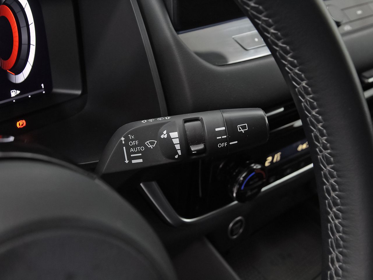 Nissan Qashqai DIG-T 116kW Xtronic N-Connecta - foto 16