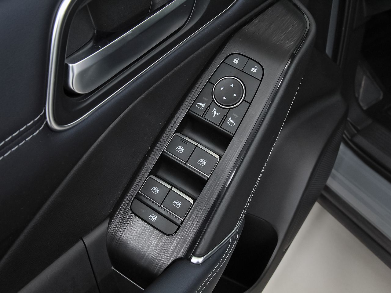 Nissan Qashqai E-POWER 140 KW (190 CV) Tekna - foto 12