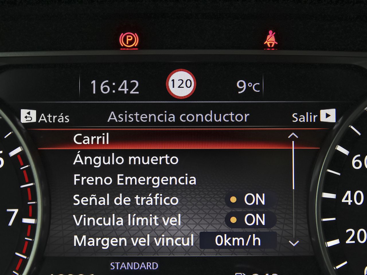 Nissan Qashqai DIG-T 103kW (140CV) mHEV 4x2 Acenta - foto 25