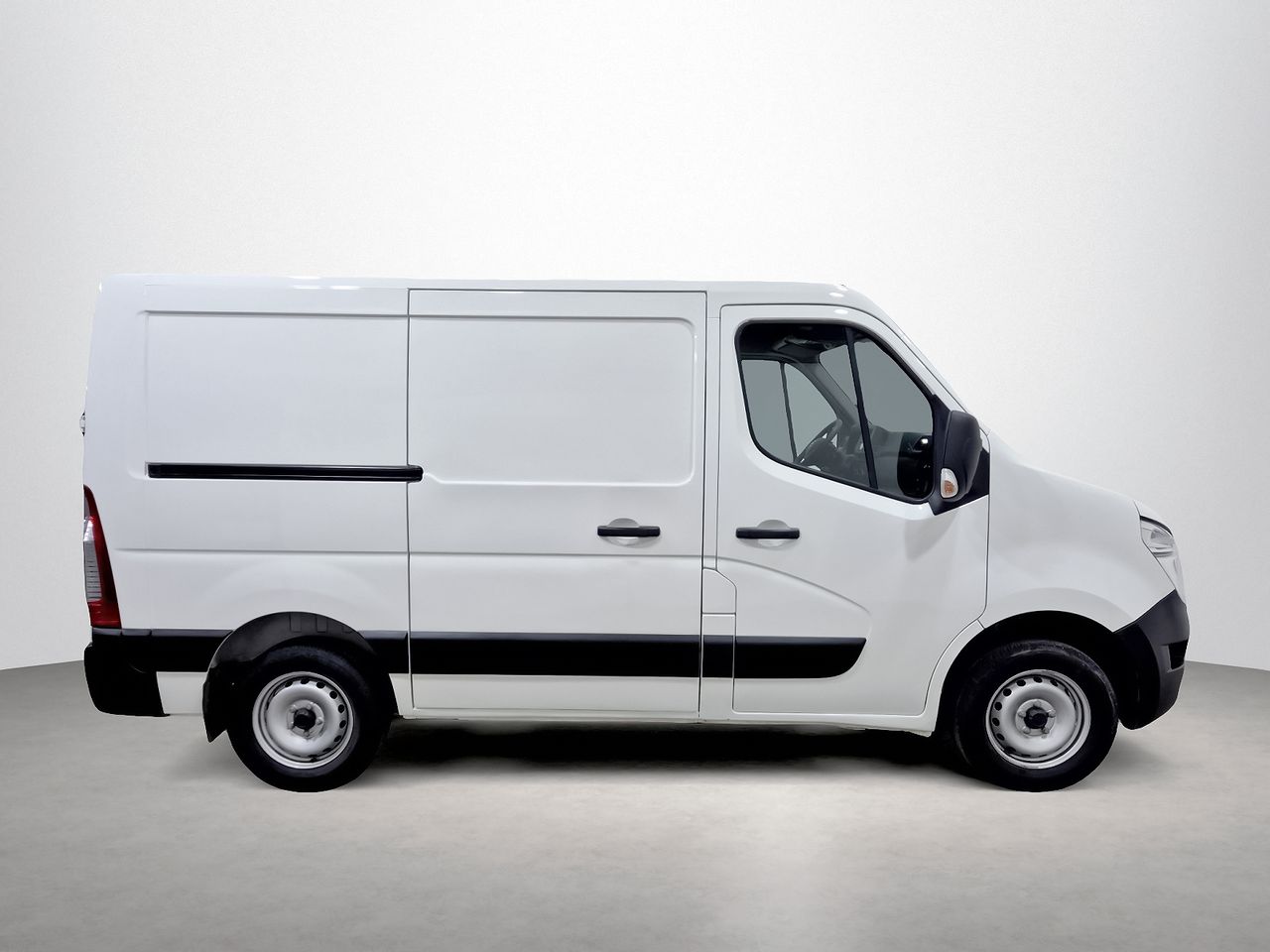 Nissan Interstar 2.3DCI 135 COMFORT L1H1 3.5T FWD 4P - foto 3