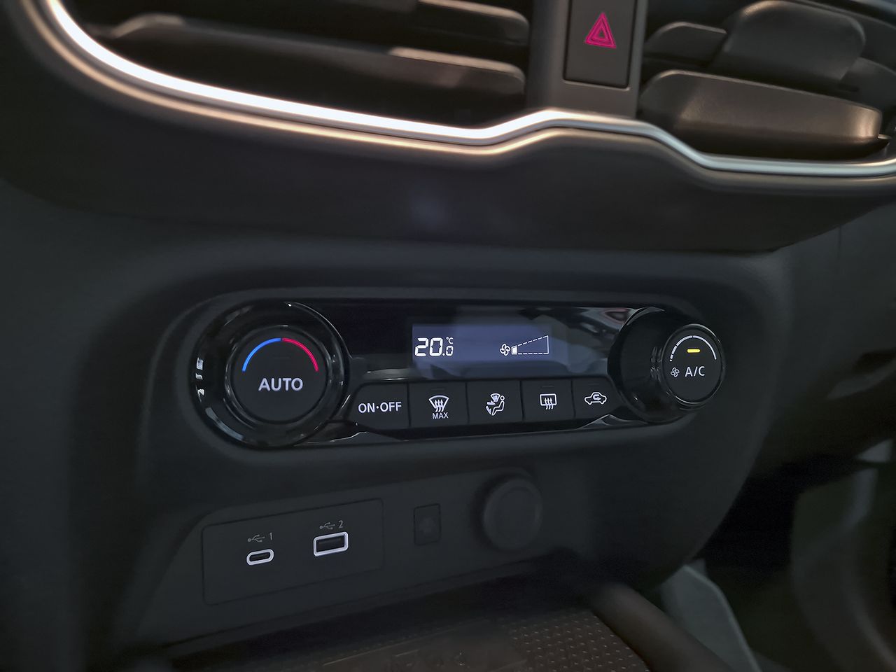 Nissan Juke DIG-T 84 kW (114 CV) 6M/T N-Connecta - foto 23