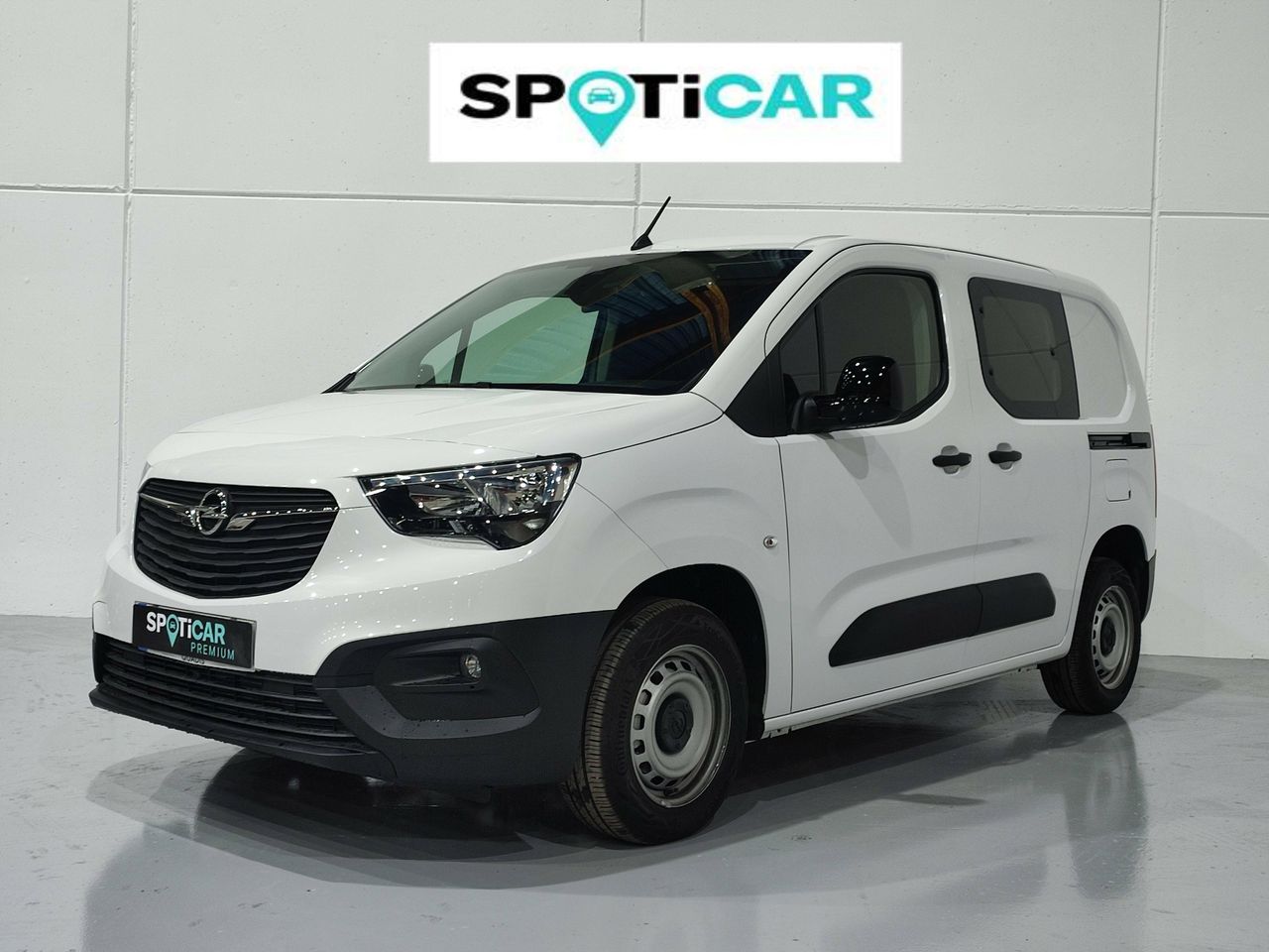 Opel combo 2023  de segunda mano - opel combo 2023 /