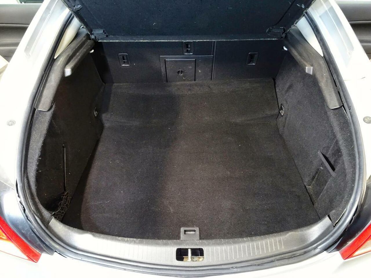 opel insignia  2009 / foto grande (2)