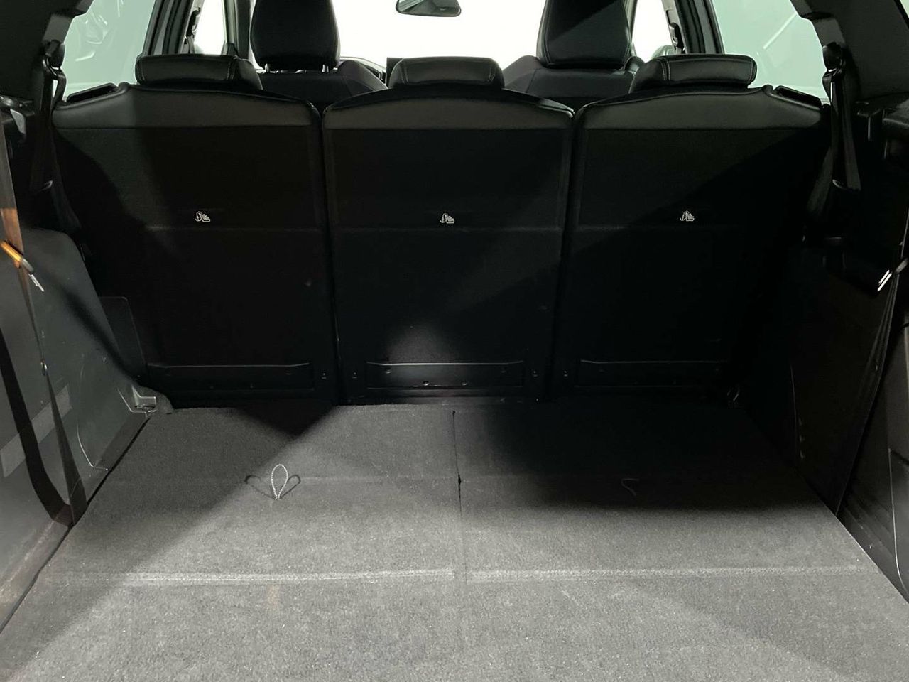 Peugeot 5008 1.5 BlueHDi 96kW S&S  EAT8 Allure Pack - foto 25