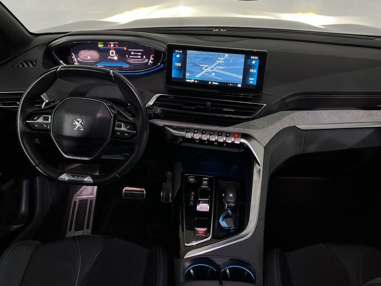 Peugeot 5008 1.2 100KW  eDCS6 GT - foto 8