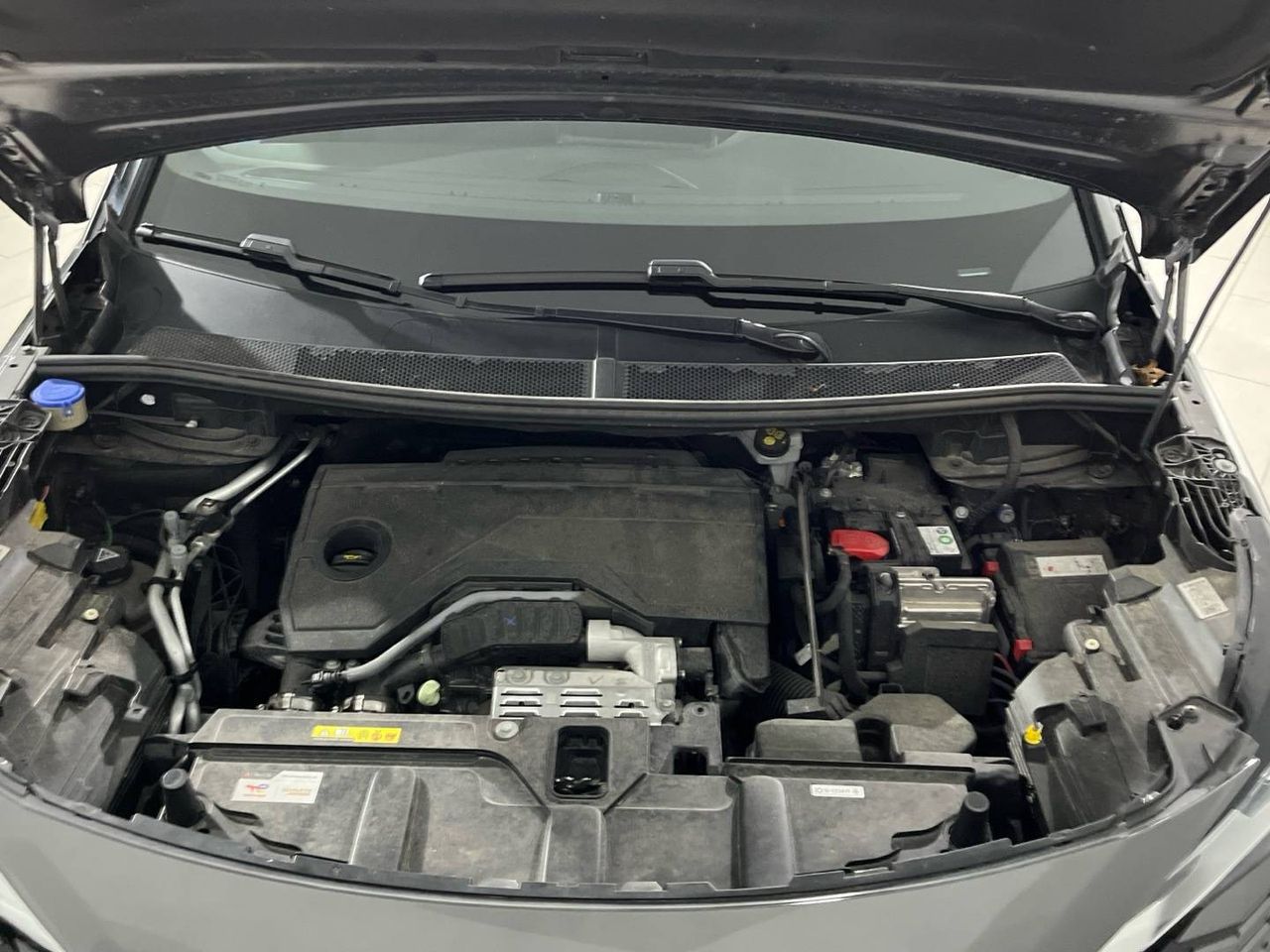 Peugeot 5008 1.2 100KW  eDCS6 GT - foto 15