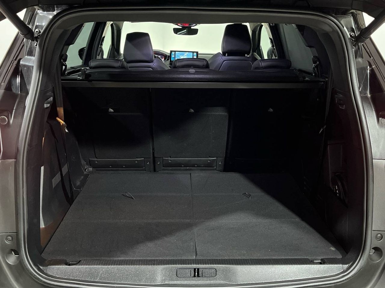 Peugeot 5008 1.2 100KW  eDCS6 GT - foto 6