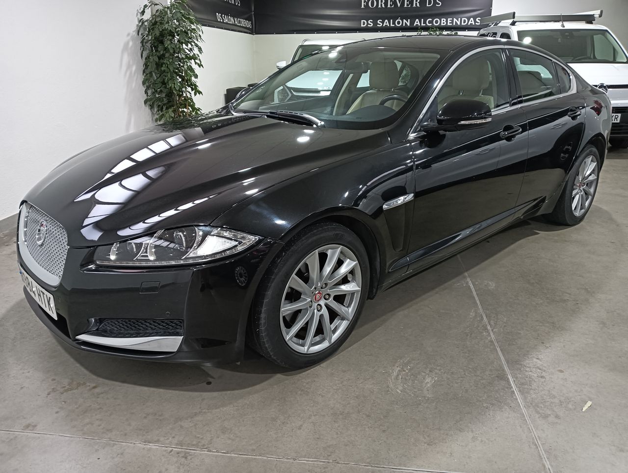 Jaguar XF 2.2 DIESEL PREMIUM LUXURY