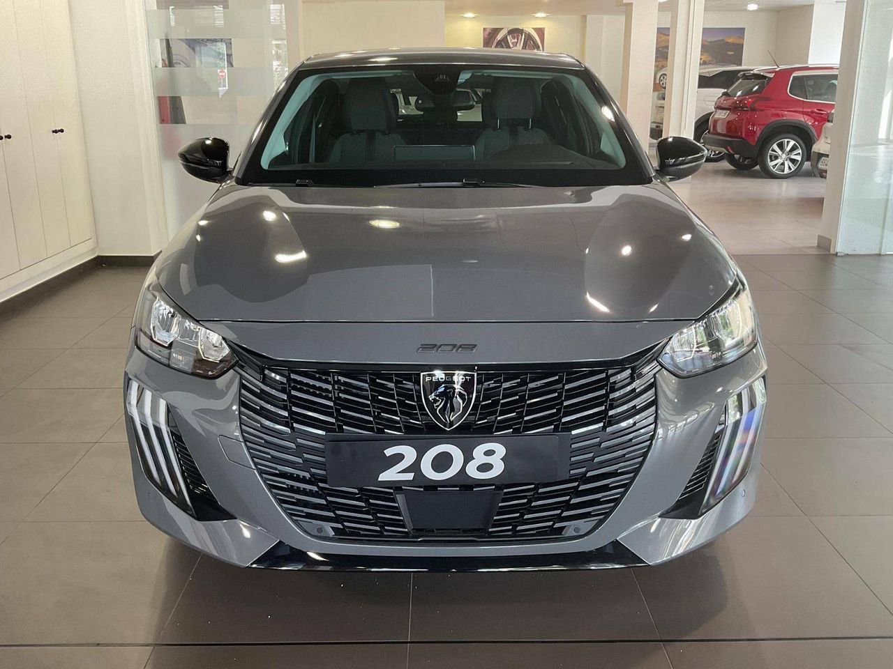 peugeot 208 2024 / foto grande (2)