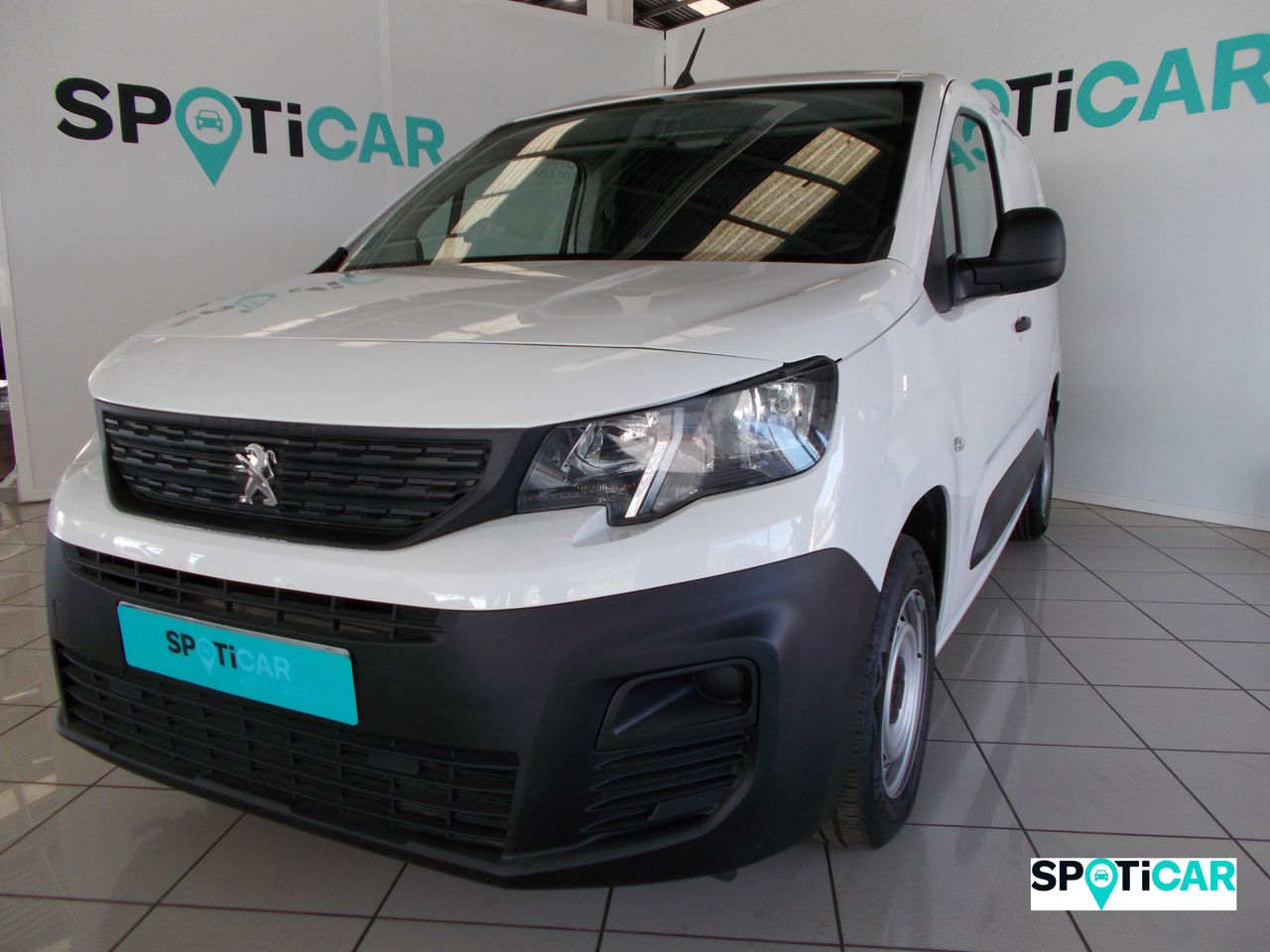 Foto peugeot partner 2020 /