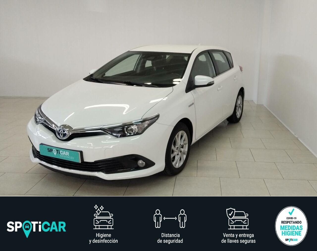 Coche hibrido con asientos calefactados  de segunda mano - toyota auris 2018 /