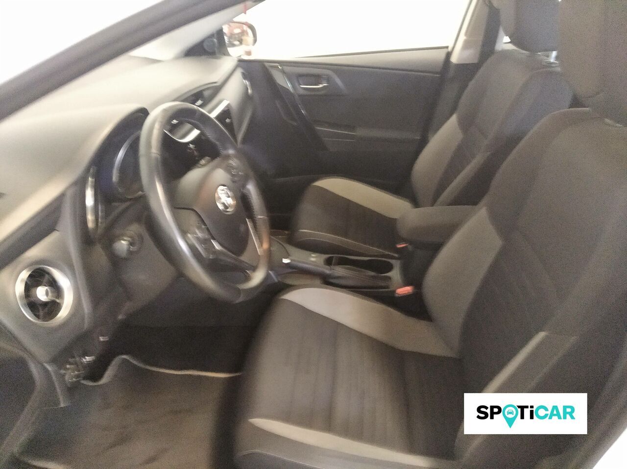 Toyota Auris 1.8 140H Hybrid Active - foto 9