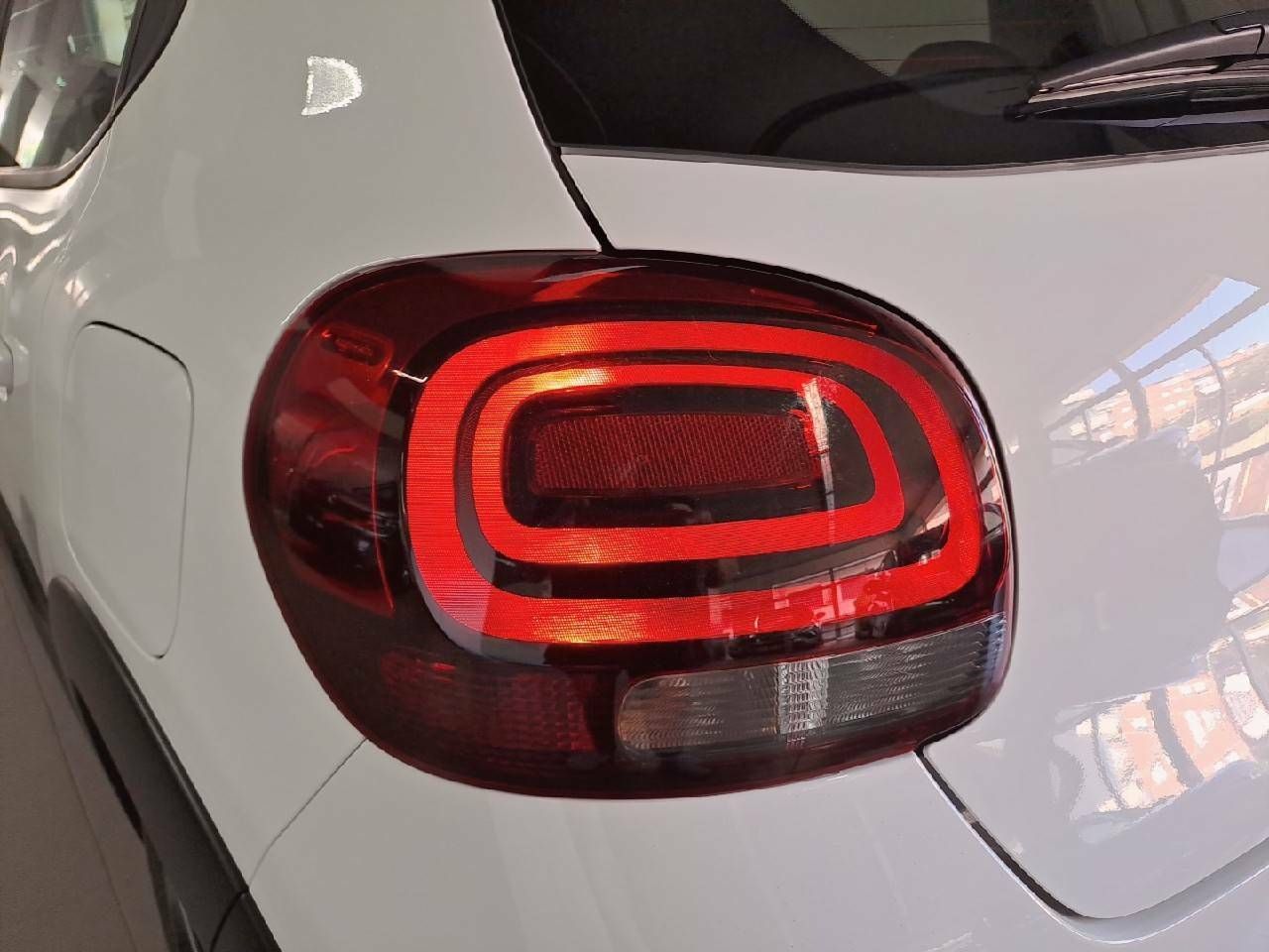 Citroën C3 BlueHDi 75KW (100CV) Plus - foto 17