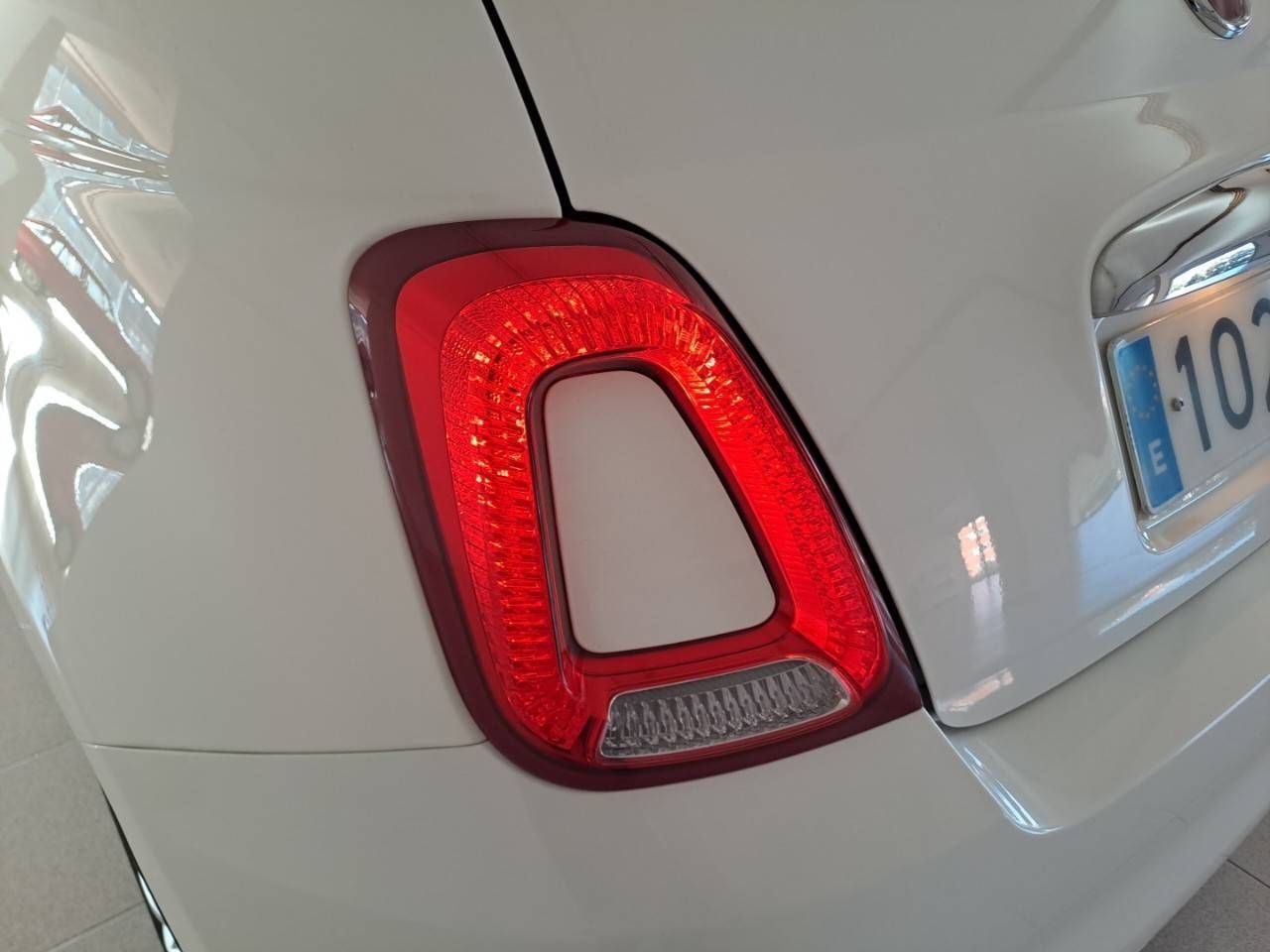 Fiat 500 1.0 Hybrid 51KW (70 CV) Dolcevita - foto 17