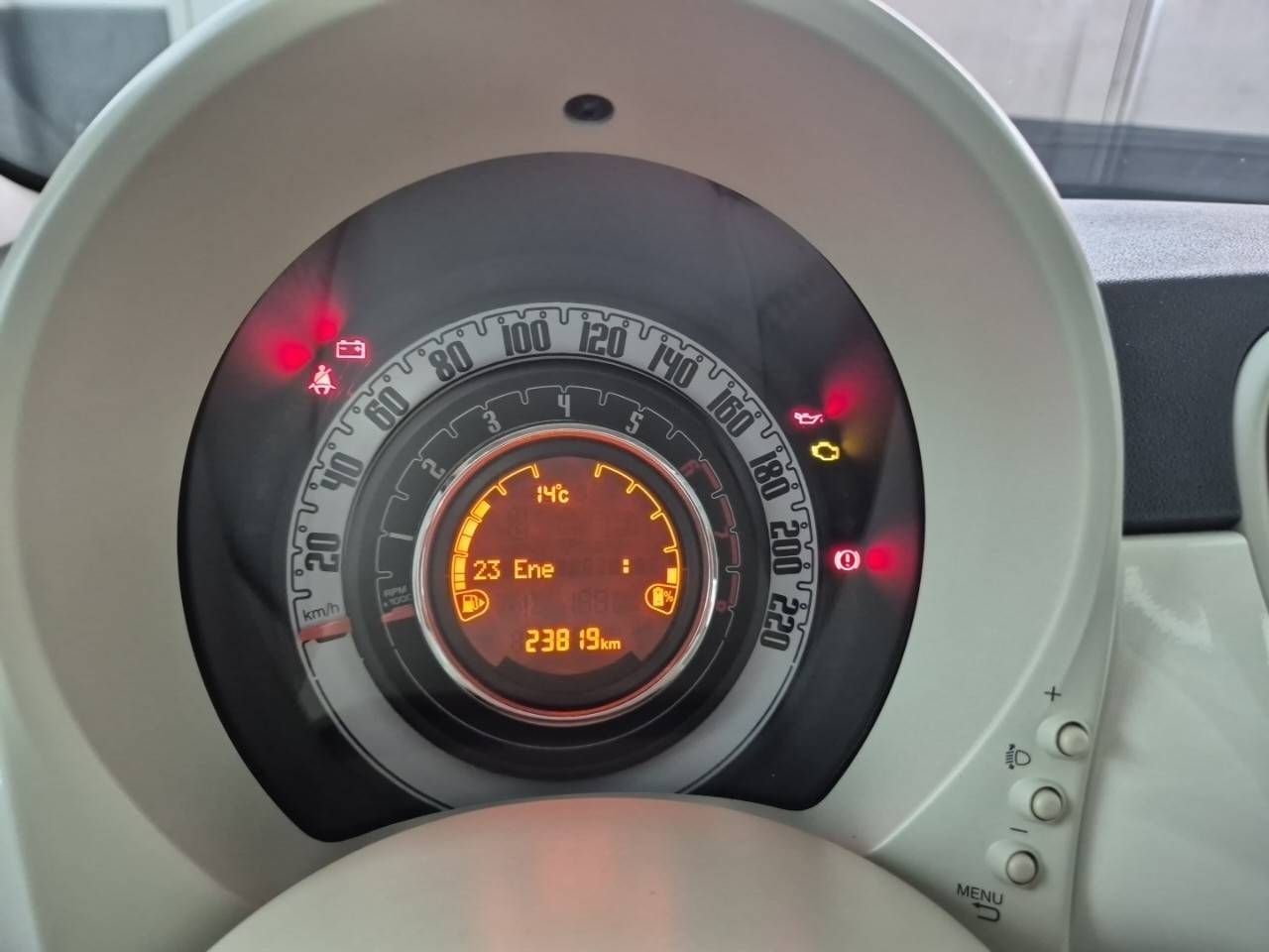 Fiat 500 1.0 Hybrid 51KW (70 CV) Dolcevita - foto 10