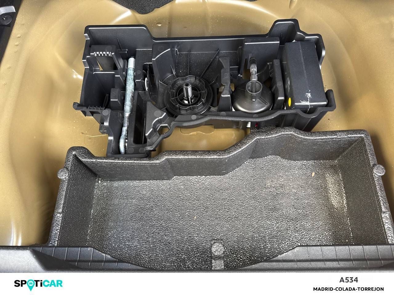 Peugeot 2008 Gasolina 100 S&S 6 Vel. MAN Allure - foto 21