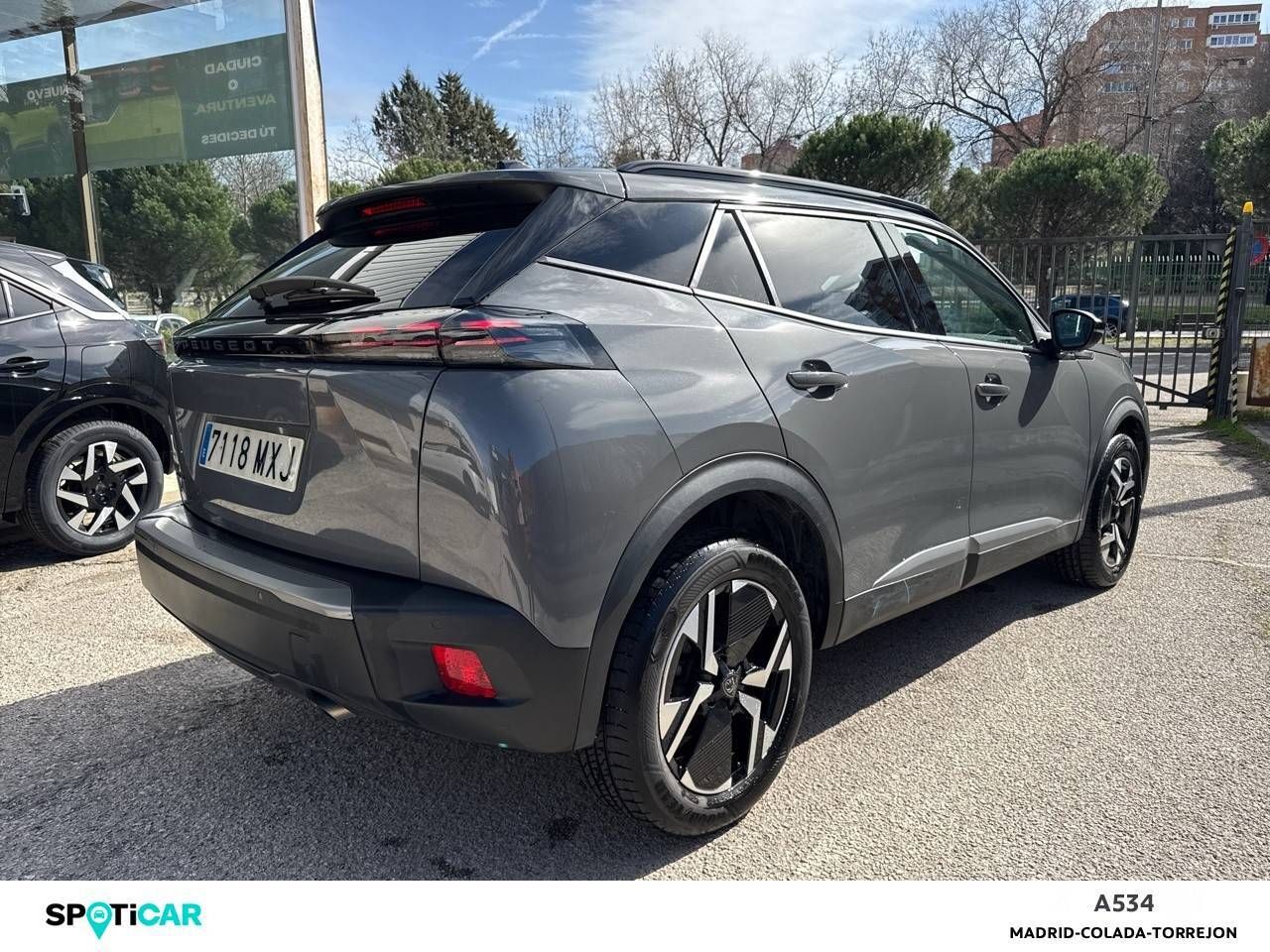 Peugeot 2008 Gasolina 100 S&S 6 Vel. MAN Allure - foto 12