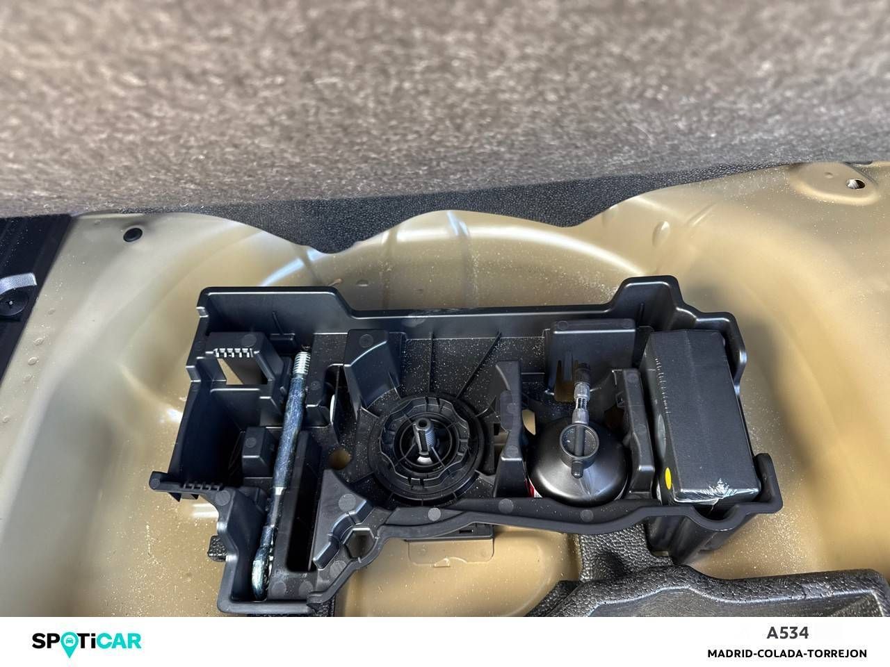 Peugeot 2008 Gasolina 100 S&S 6 Vel. MAN Allure - foto 28