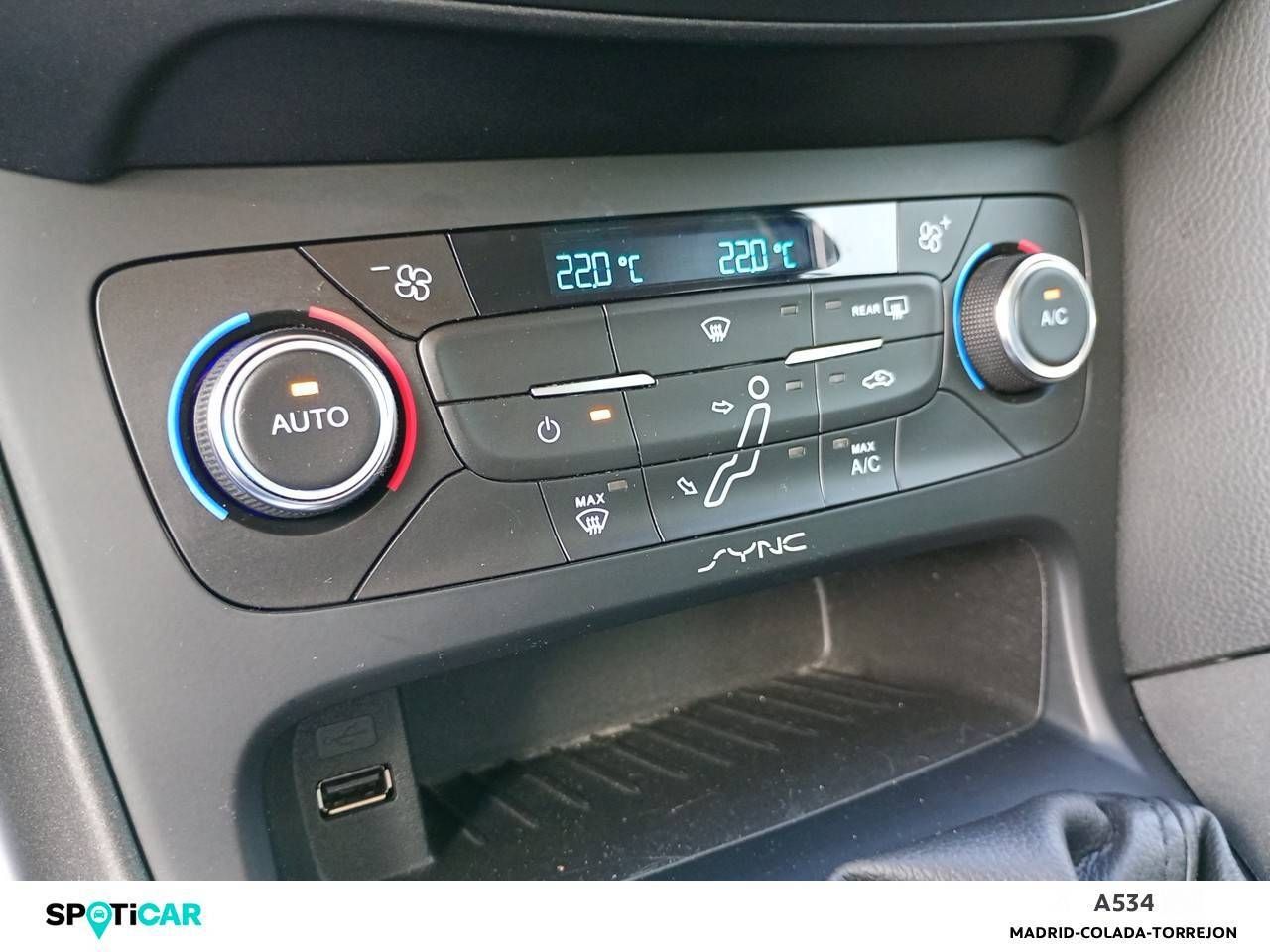 Ford Focus 1.6 TI-VCT 125cv Trend - foto 19