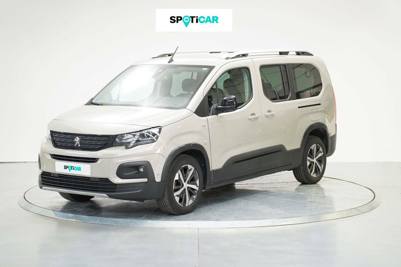 Peugeot 5008 2021 blanco con cambio 8 marchas  de segunda mano - peugeot rifter 2021 /