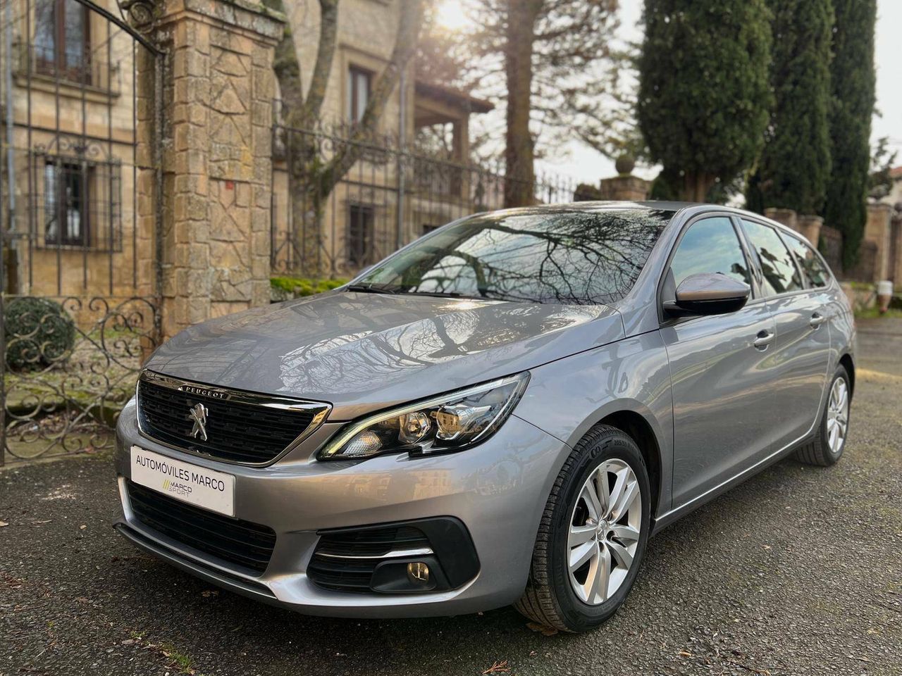 Foto peugeot 308 2021 /