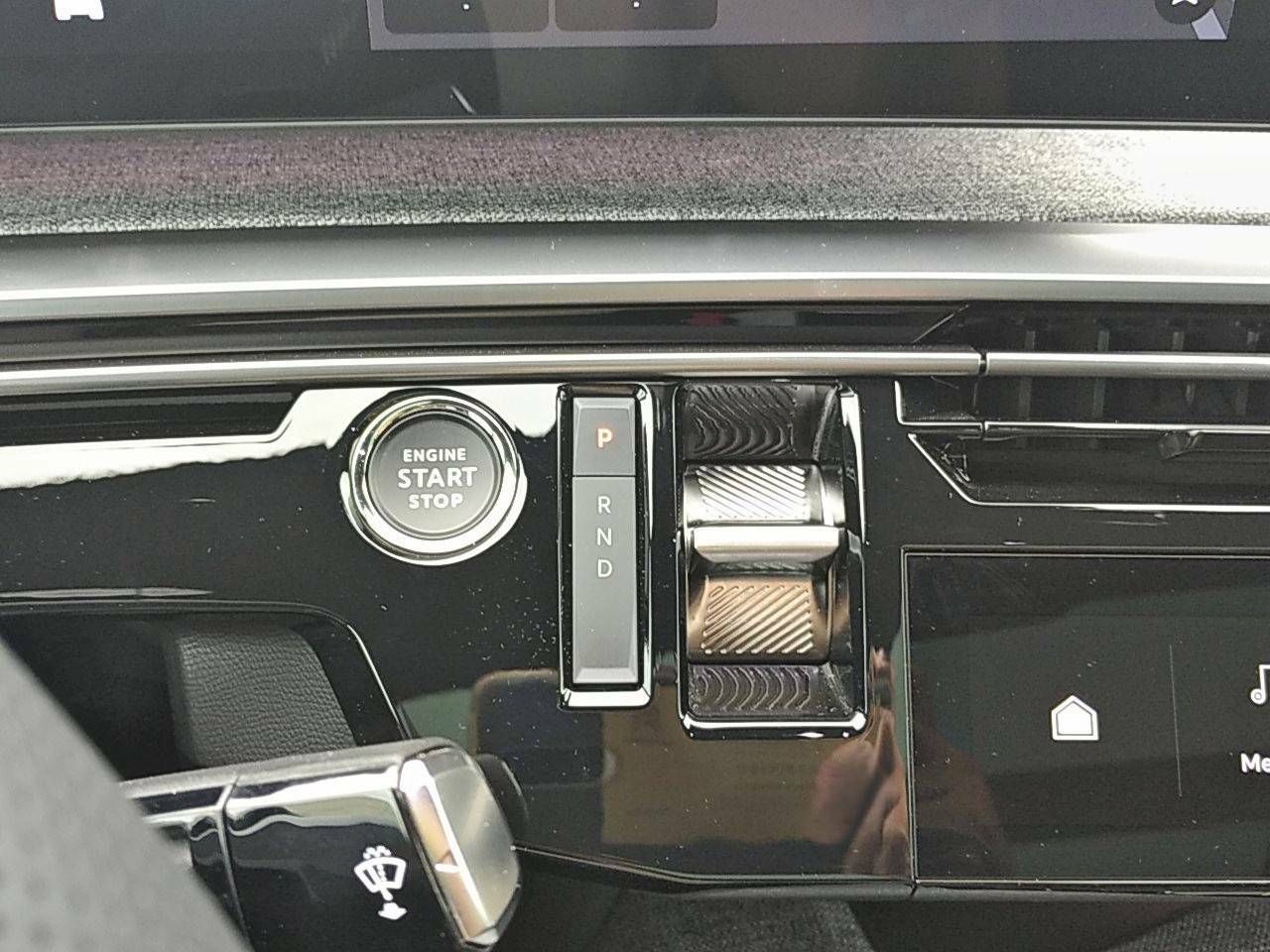 Peugeot 3008 Eléctrico 157kW GT - foto 15