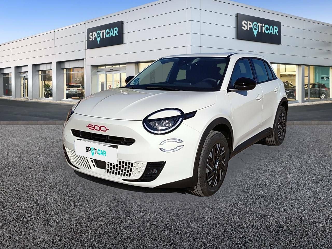 Fiat tipo 2023 luces led  de segunda mano - fiat 600 2023 /