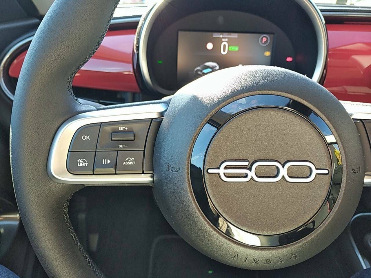 Fiat 600 600e  54kwh 115kw (156cv) RED - foto 22