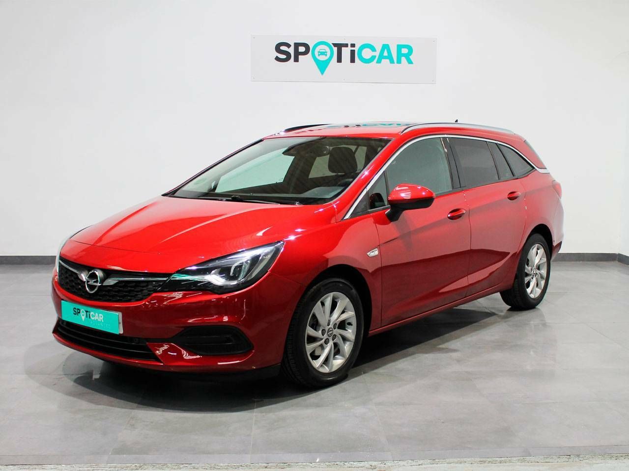 Foto opel astra 2020 /
