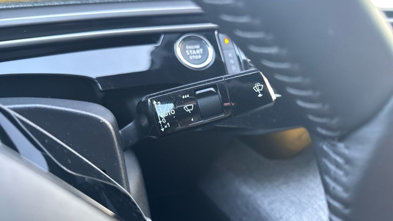 Peugeot 3008 Allure Hybrid eDCS6 100 kW (136 CV) - foto 26