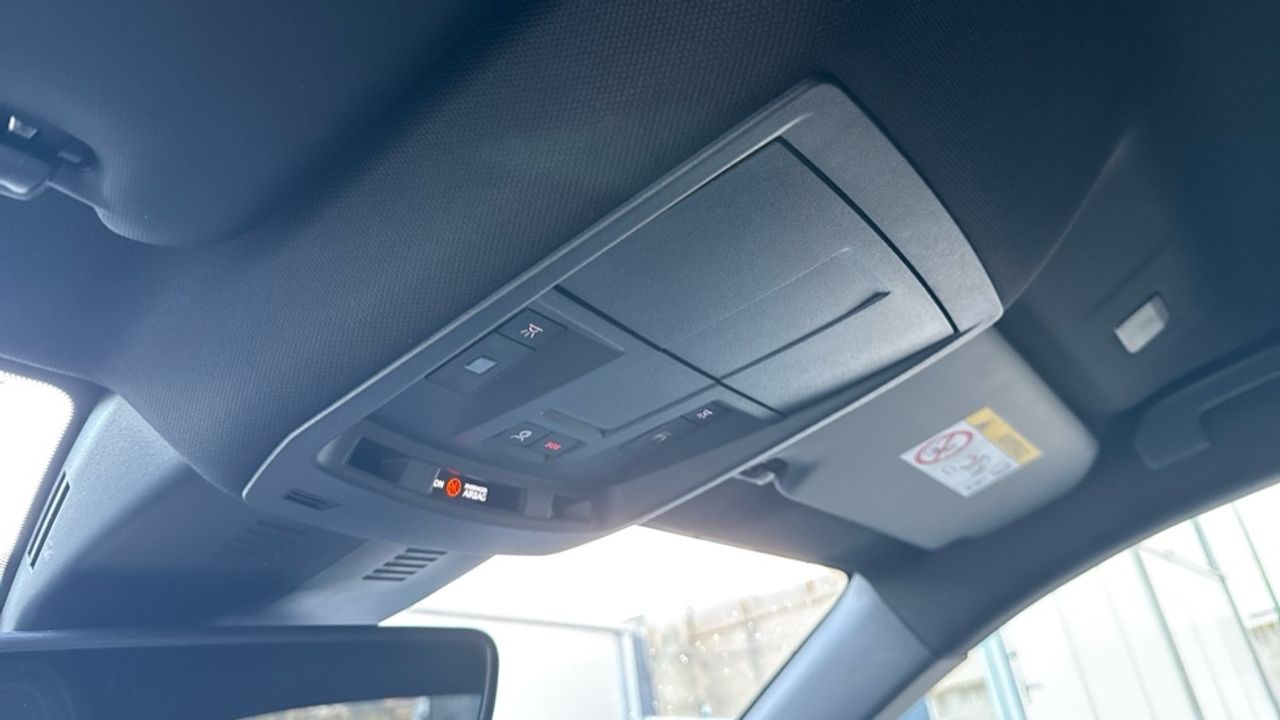 Peugeot 3008 Allure Hybrid eDCS6 100 kW (136 CV) - foto 18