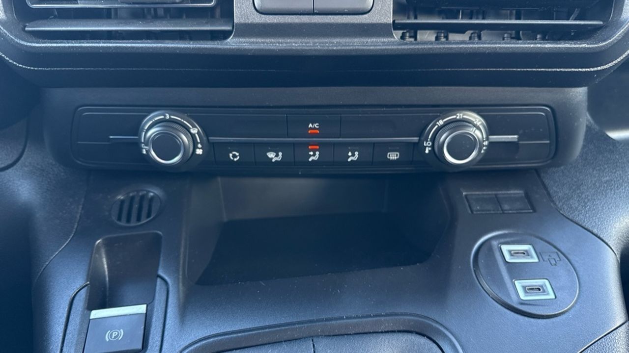 Citroën Berlingo BlueHDi 100 S&S Plus Talla M 75 kW (102 CV) - foto 30