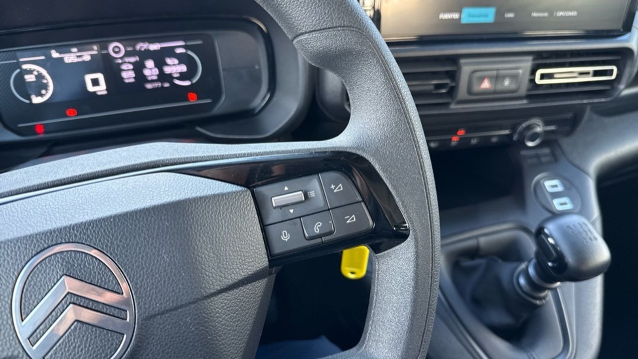 Citroën Berlingo BlueHDi 100 S&S Plus Talla M 75 kW (102 CV) - foto 24