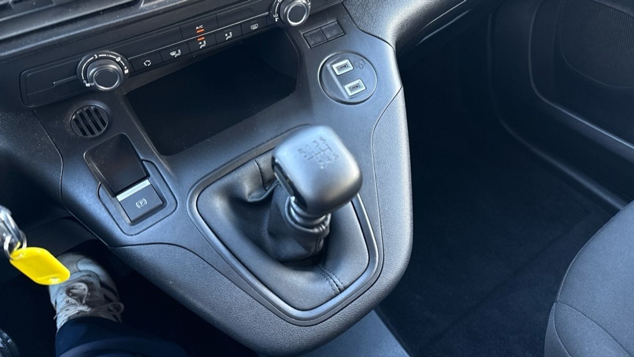 Citroën Berlingo BlueHDi 100 S&S Plus Talla M 75 kW (102 CV) - foto 33