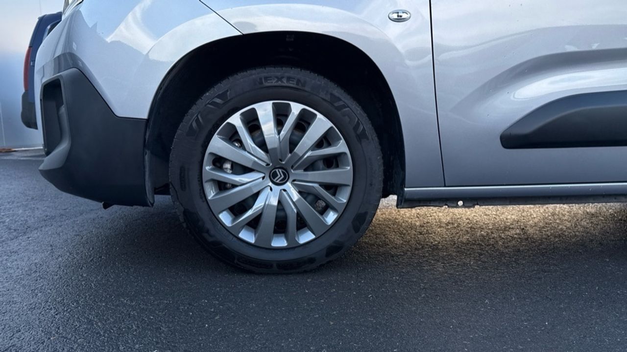 Citroën Berlingo BlueHDi 100 S&S Plus Talla M 75 kW (102 CV) - foto 13