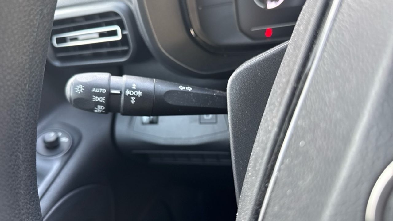 Citroën Berlingo BlueHDi 100 S&S Plus Talla M 75 kW (102 CV) - foto 25