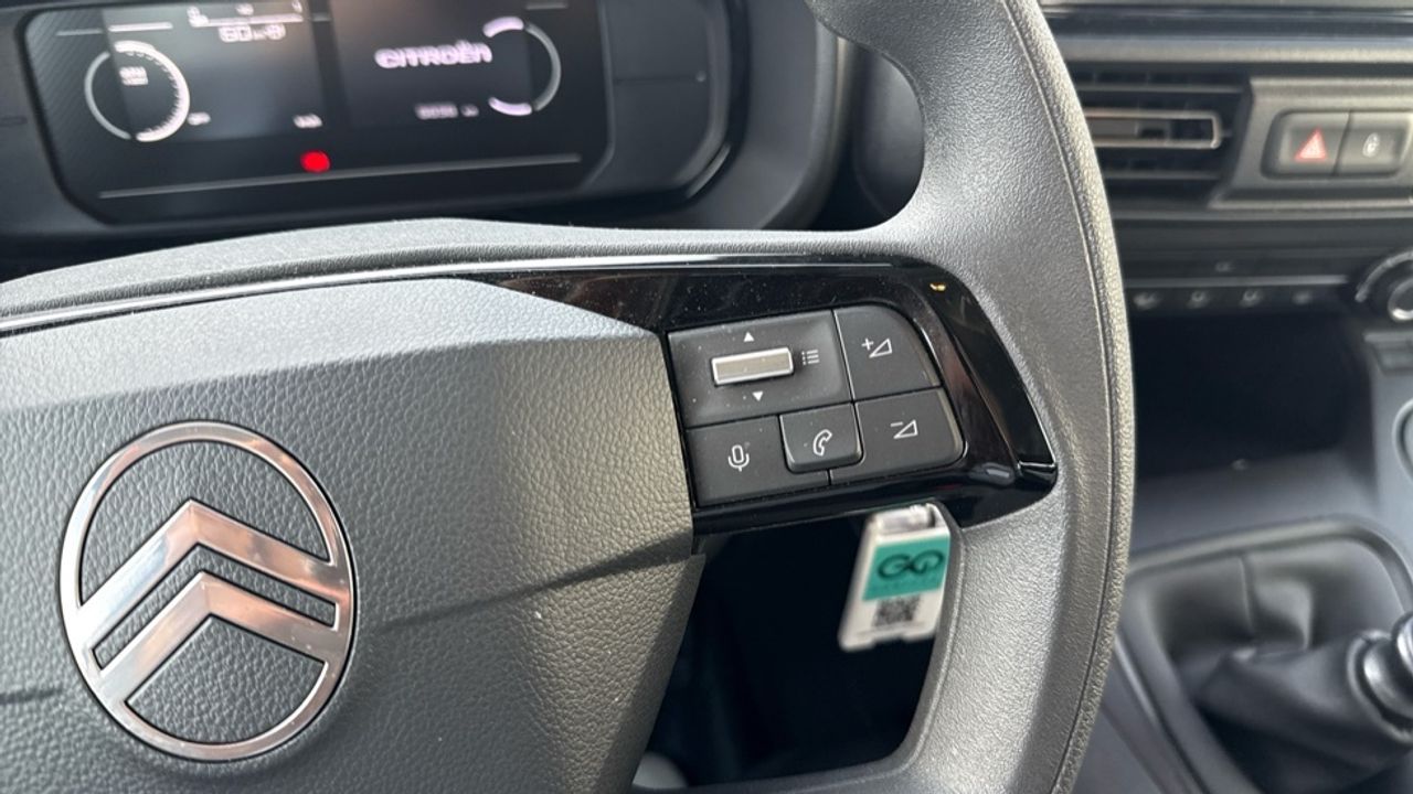 Citroën Berlingo BlueHDi 100 S&S Plus Talla M 75 kW (102 CV) - foto 24