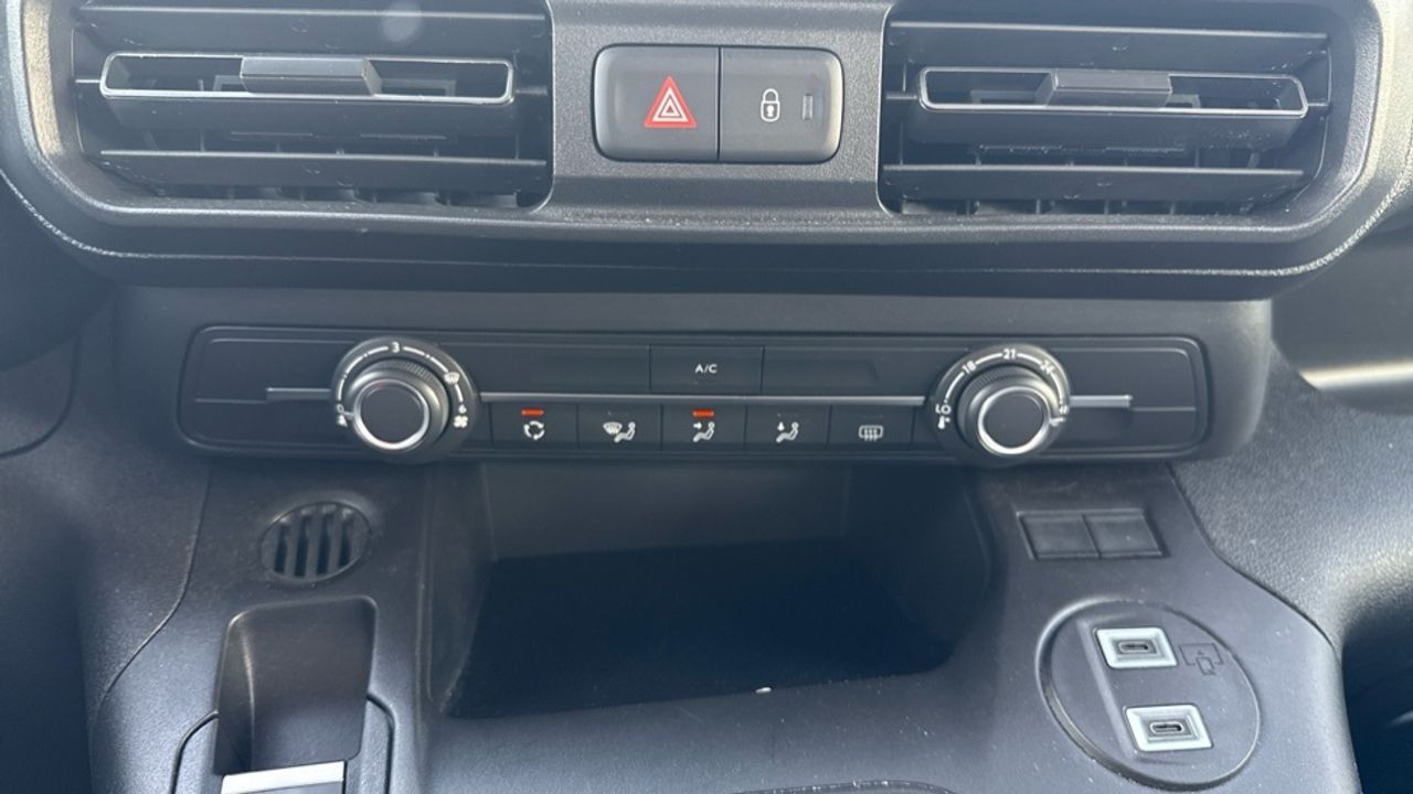 Citroën Berlingo BlueHDi 100 S&S Plus Talla M 75 kW (102 CV) - foto 29