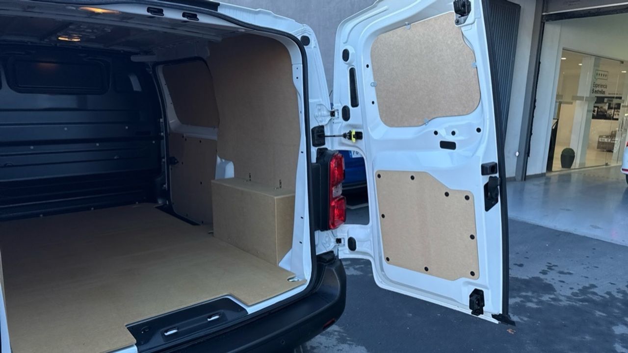 Peugeot Expert Furgon BlueHDi 120 S&S Standard 88 kW (120 CV - foto 45